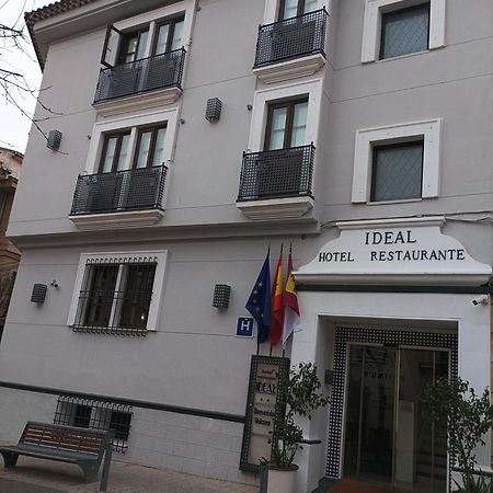 Hotel Ideal Вильярробледо Экстерьер фото