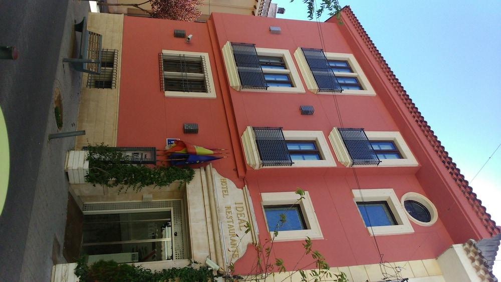 Hotel Ideal Вильярробледо Экстерьер фото
