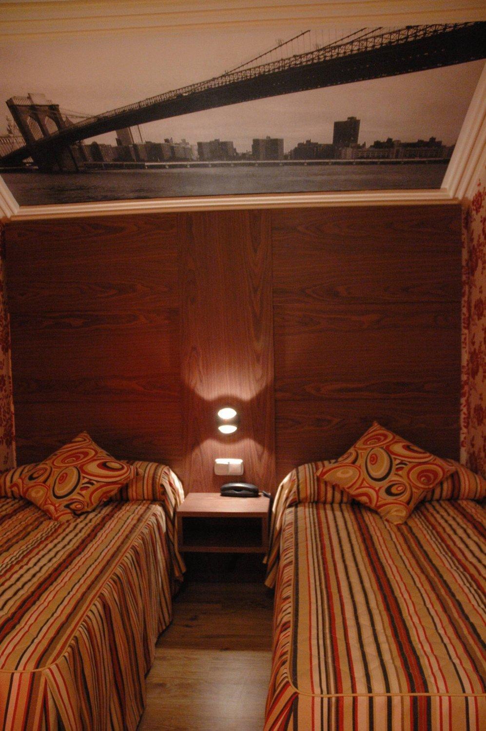 Hotel Ideal Вильярробледо Экстерьер фото