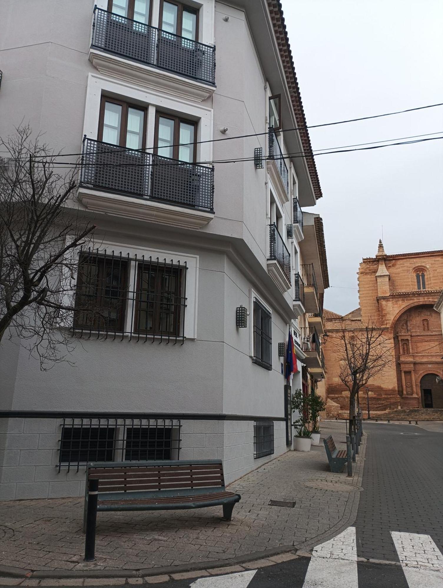 Hotel Ideal Вильярробледо Экстерьер фото
