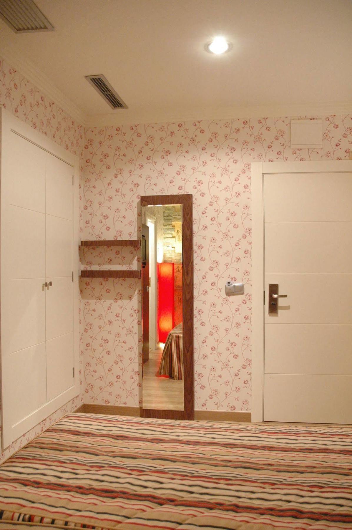 Hotel Ideal Вильярробледо Экстерьер фото